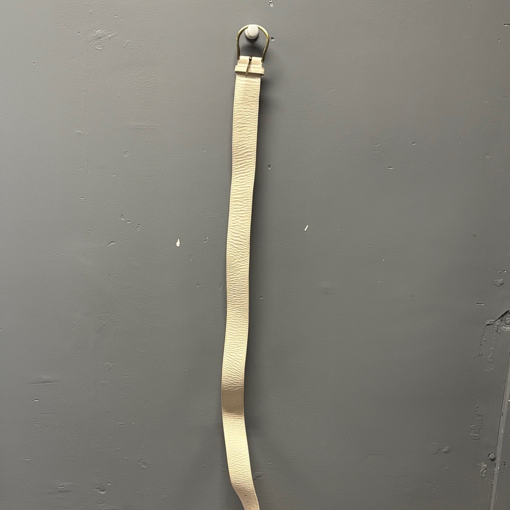 Brave leather belt